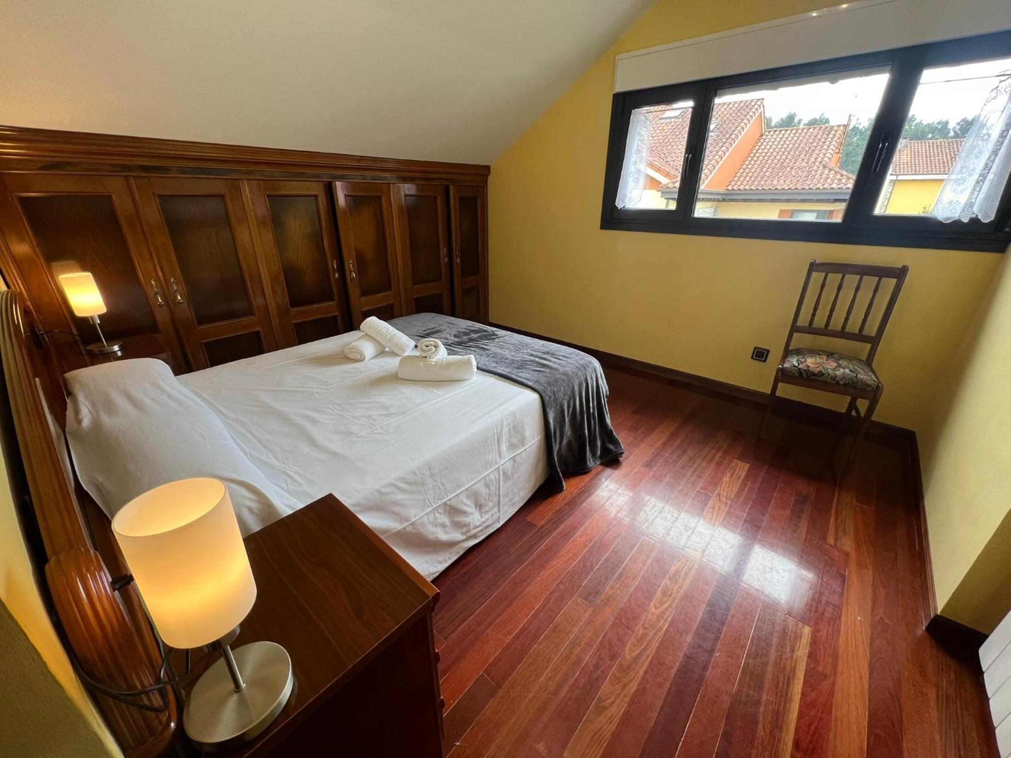 Gestiona2R- Casa Grande En El Centro De Llanes Villa Luaran gambar