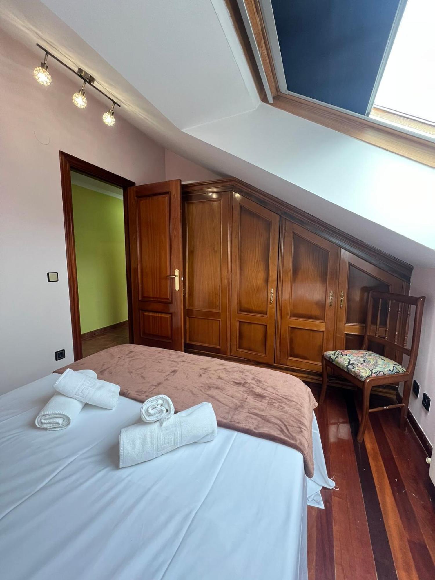 Gestiona2R- Casa Grande En El Centro De Llanes Villa Luaran gambar