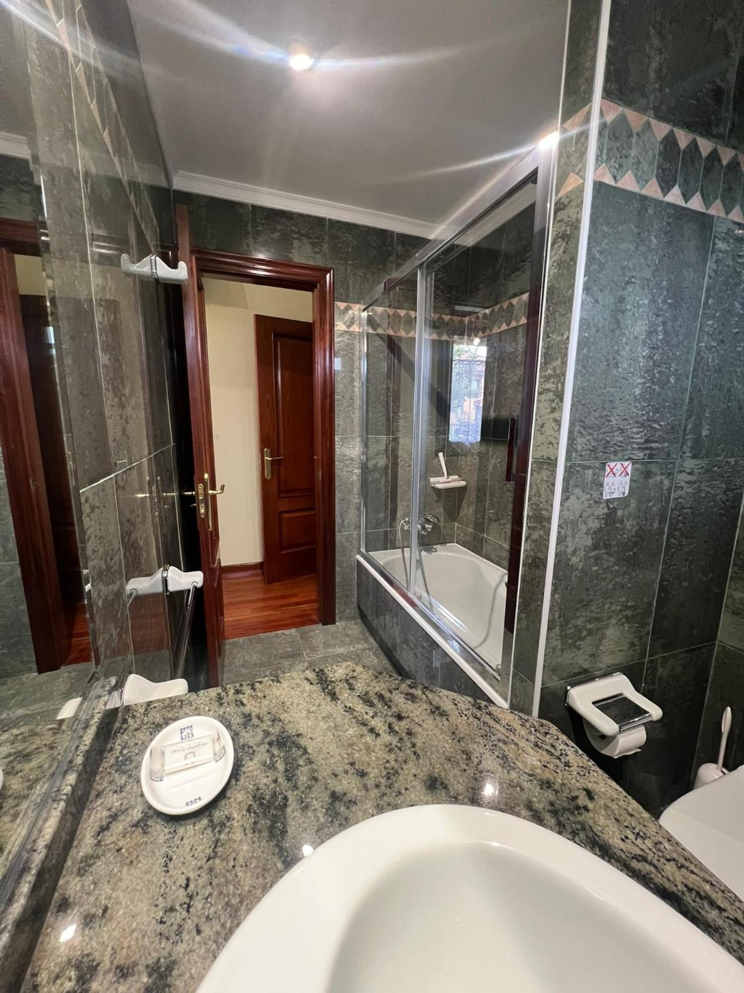 Gestiona2R- Casa Grande En El Centro De Llanes Villa Luaran gambar