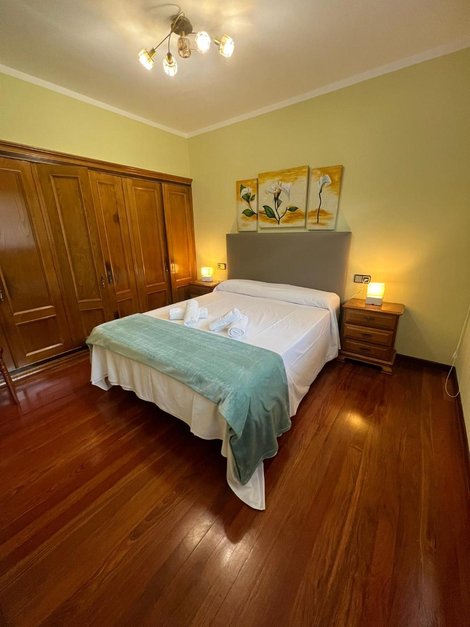 Gestiona2R- Casa Grande En El Centro De Llanes Villa Luaran gambar