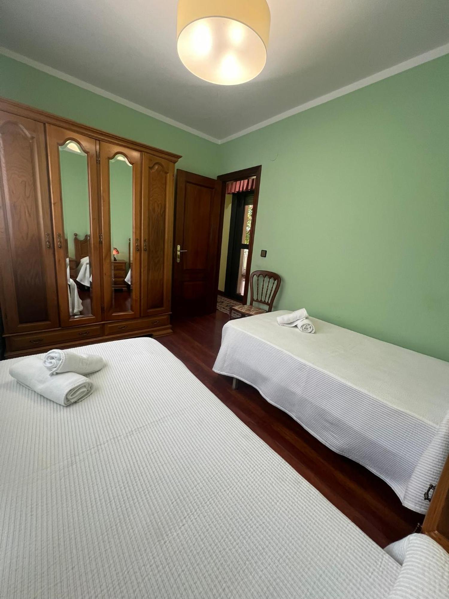 Gestiona2R- Casa Grande En El Centro De Llanes Villa Luaran gambar