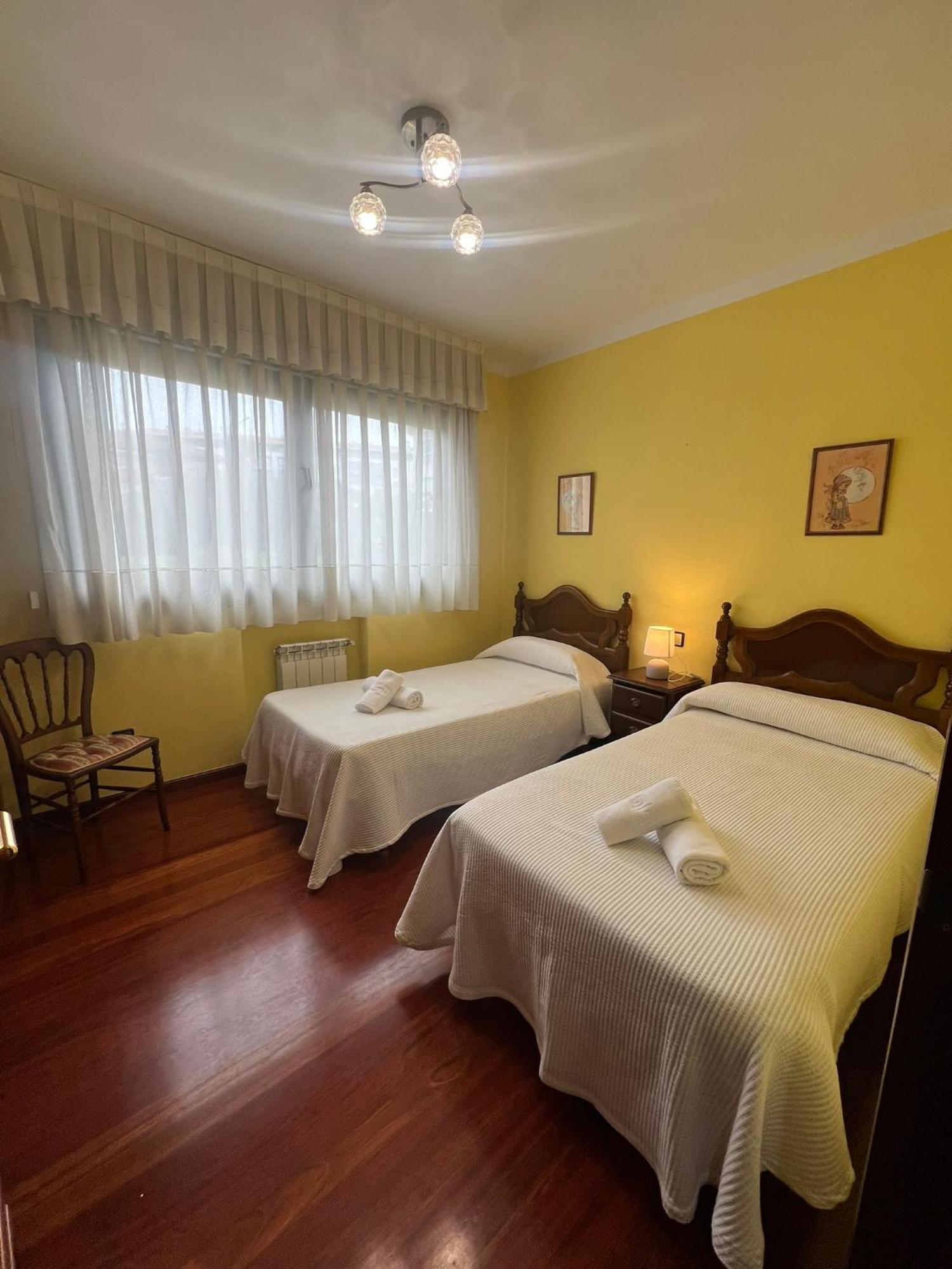 Gestiona2R- Casa Grande En El Centro De Llanes Villa Luaran gambar